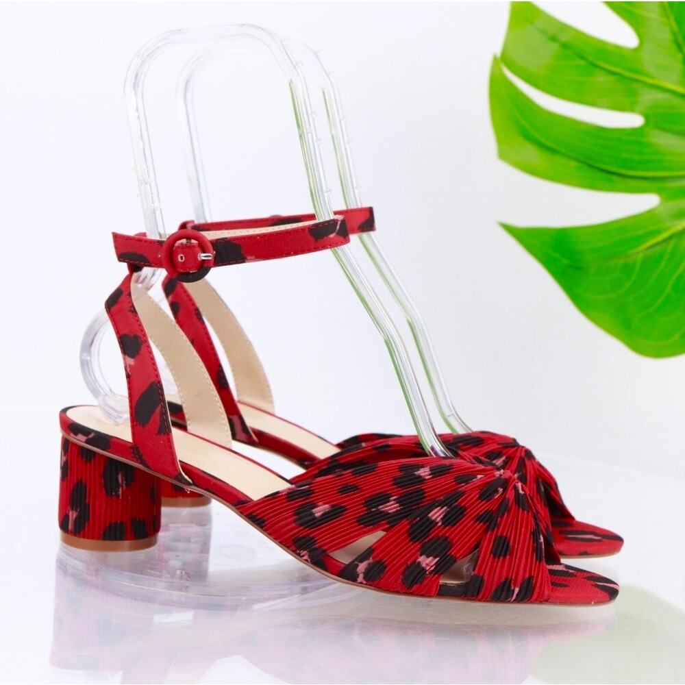 CAbi Siren Sandal Womens Size 8 Retro Ankle Strap Round Heel Red Leopard Pleated